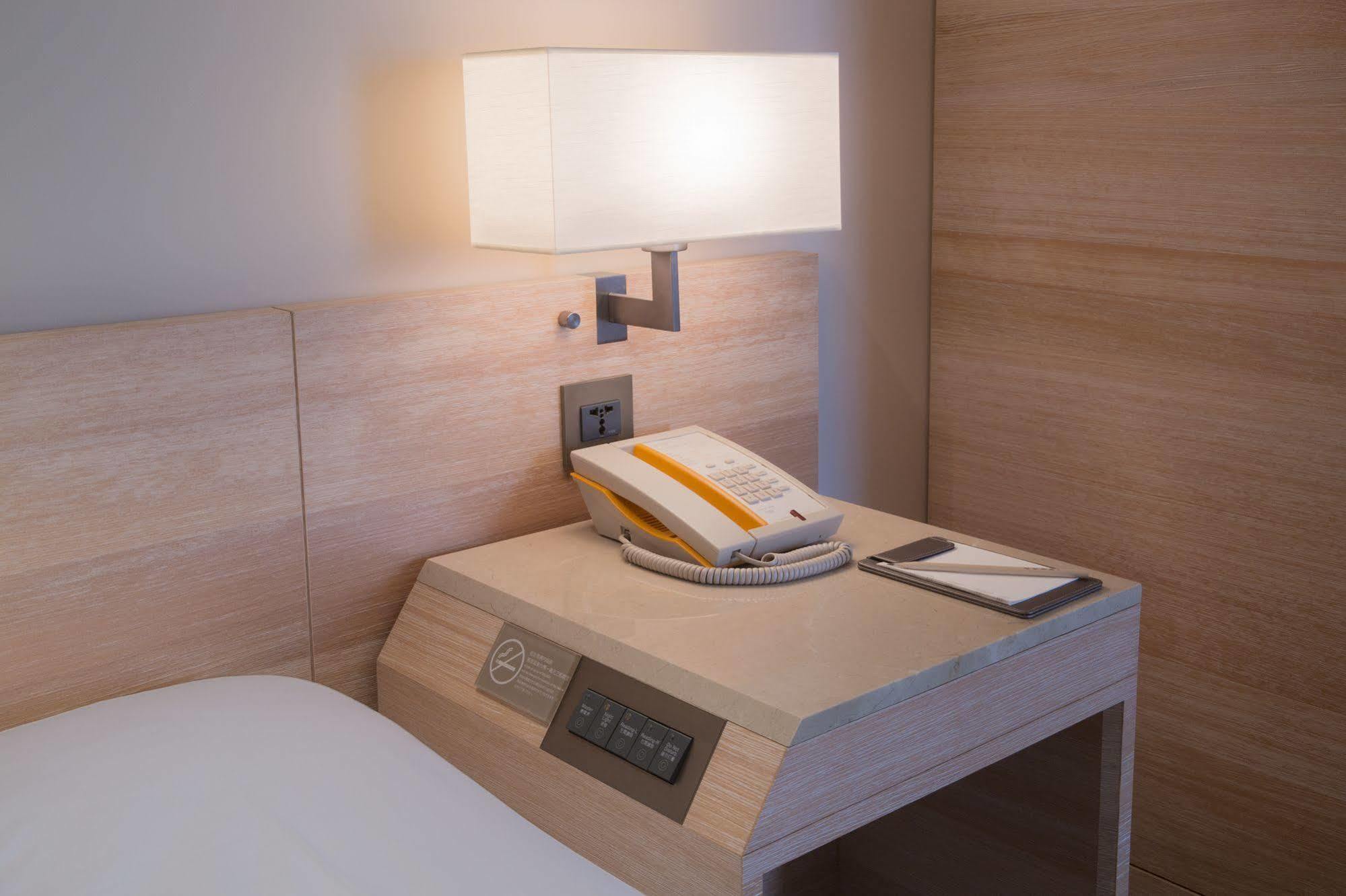 Hotel Cozzi Minsheng Tajpej Kültér fotó